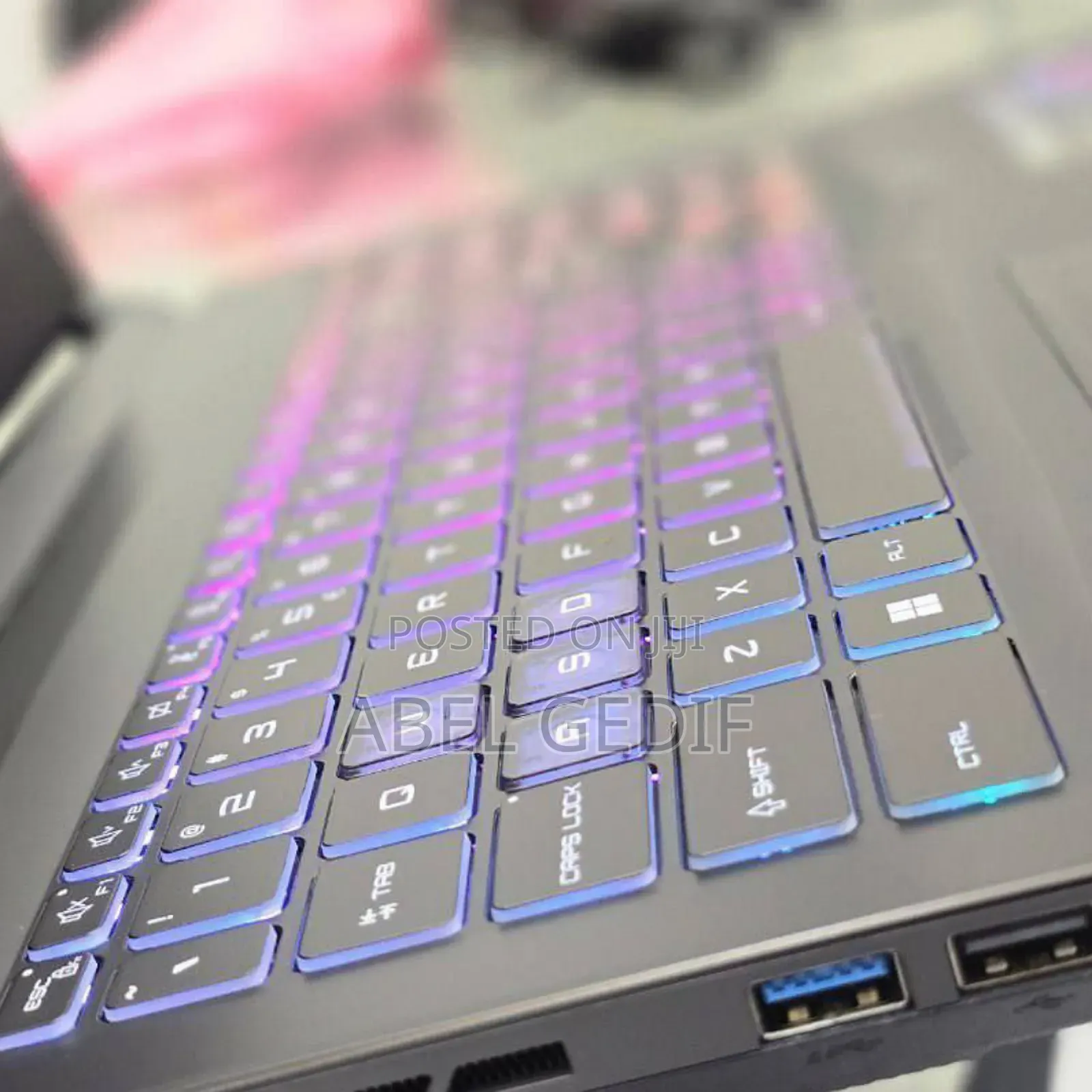 New Laptop MSI Katana 15 32GB Intel Core I7 SSD 1T