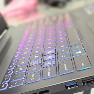 New Laptop MSI Katana 15 32GB Intel Core I7 SSD 1T