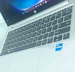 Photo - New Laptop HP ProBook 430 G8 8GB Intel Core I5 SSD 512GB