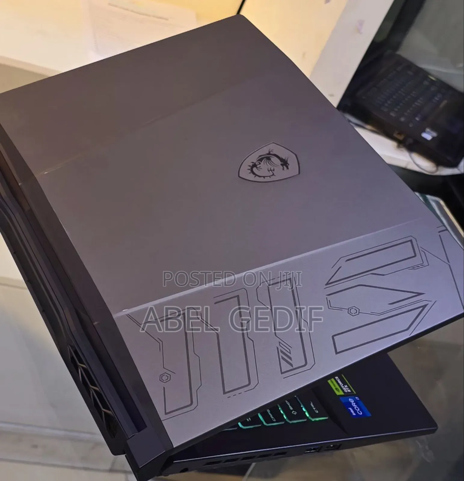 New Laptop MSI Katana 15 32GB Intel Core I7 SSD 1T