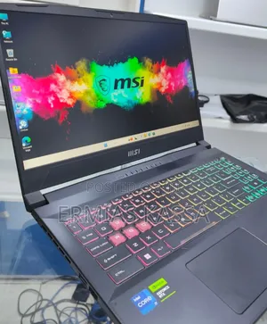 New Laptop MSI Katana 15 32GB Intel Core I7 SSD 1T