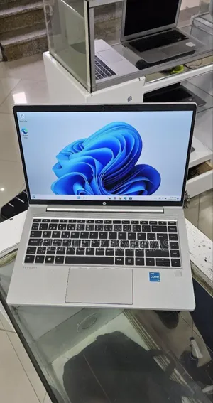 New Laptop HP ProBook 430 16GB Intel Core I3 SSD 256GB