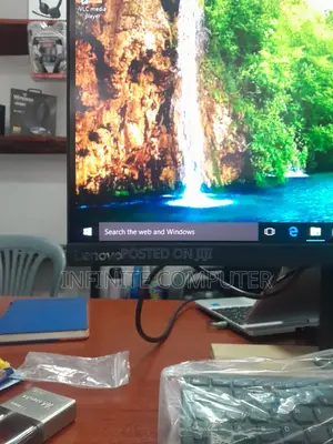 27 " Lenovo Monitor