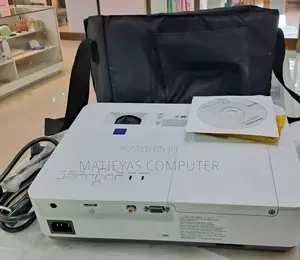 Photo - Sony Projecter