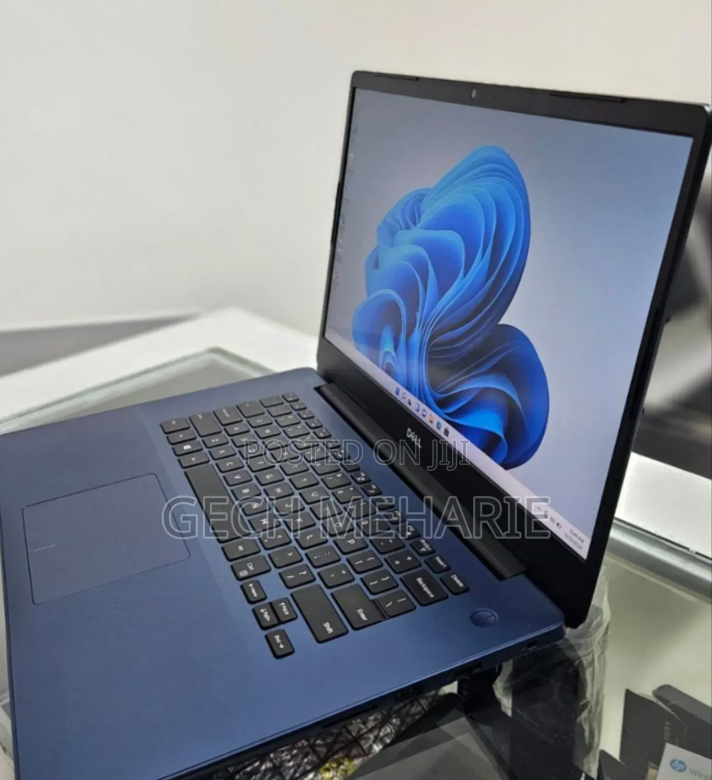 New Laptop Dell Inspiron 15 8GB Intel Core I5 SSD 512GB