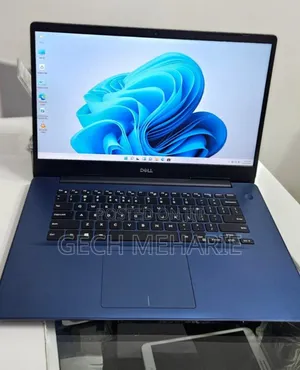 New Laptop Dell Inspiron 15 8GB Intel Core I5 SSD 512GB