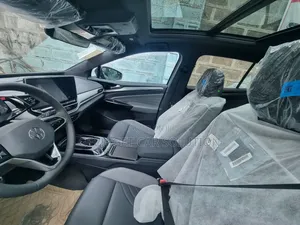 New Volkswagen ID.4 2024 Gray