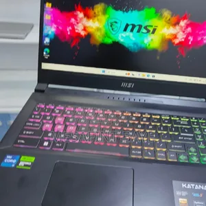 New Laptop MSI Katana 15 16GB Intel Core I7 SSD 1T