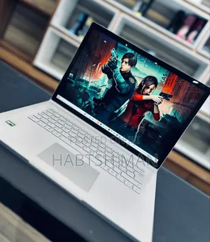 New Laptop Microsoft Surface Book 2 16GB Intel Core I7 SSD 256GB