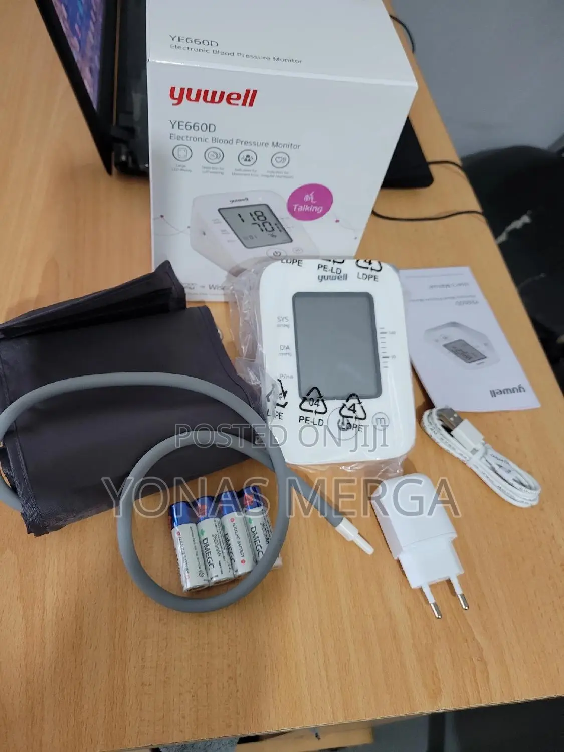 Blood Pressure Monitor Case Fits:Perfectly Adapted to Yuwell