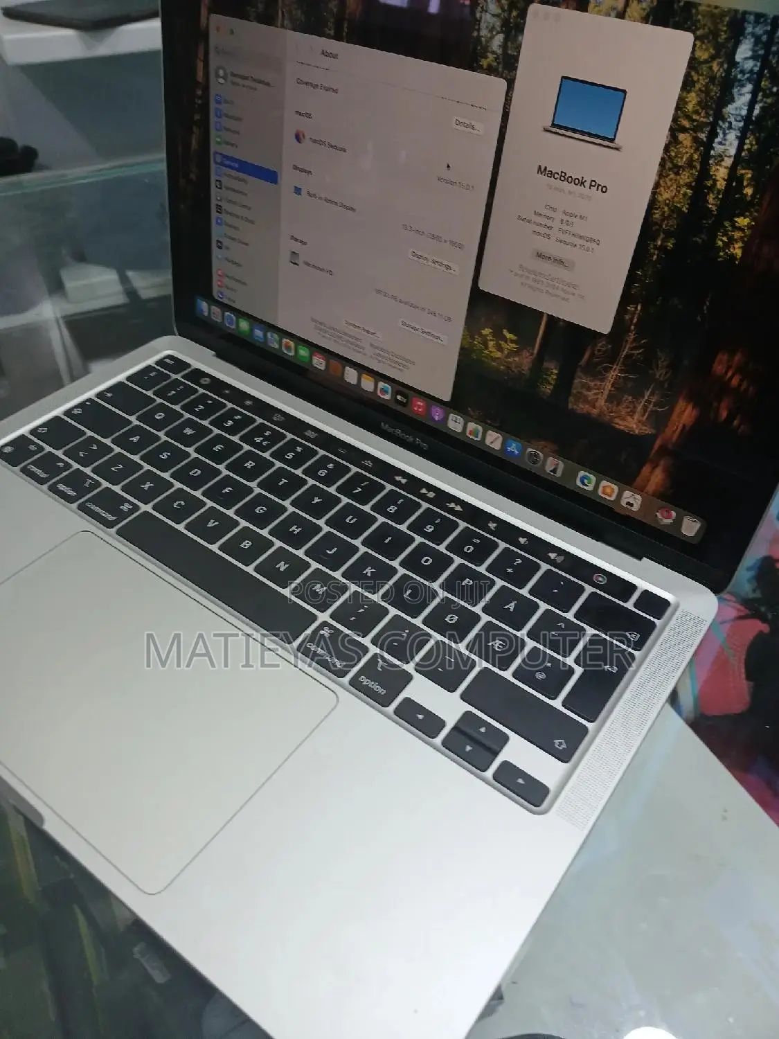 New Laptop Apple MacBook Pro 2021 M1 8GB Apple M1 SSD 256GB