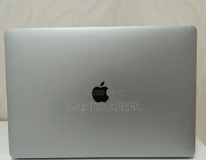 Photo - New Laptop Apple MacBook Pro 2017 16GB Intel Core I7 SSD 512GB