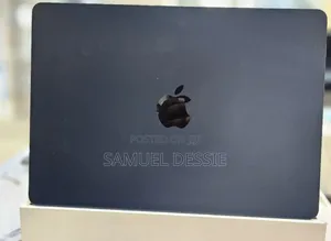 New Laptop Apple MacBook Air 2022 M2 8GB Apple M2 SSD 256GB