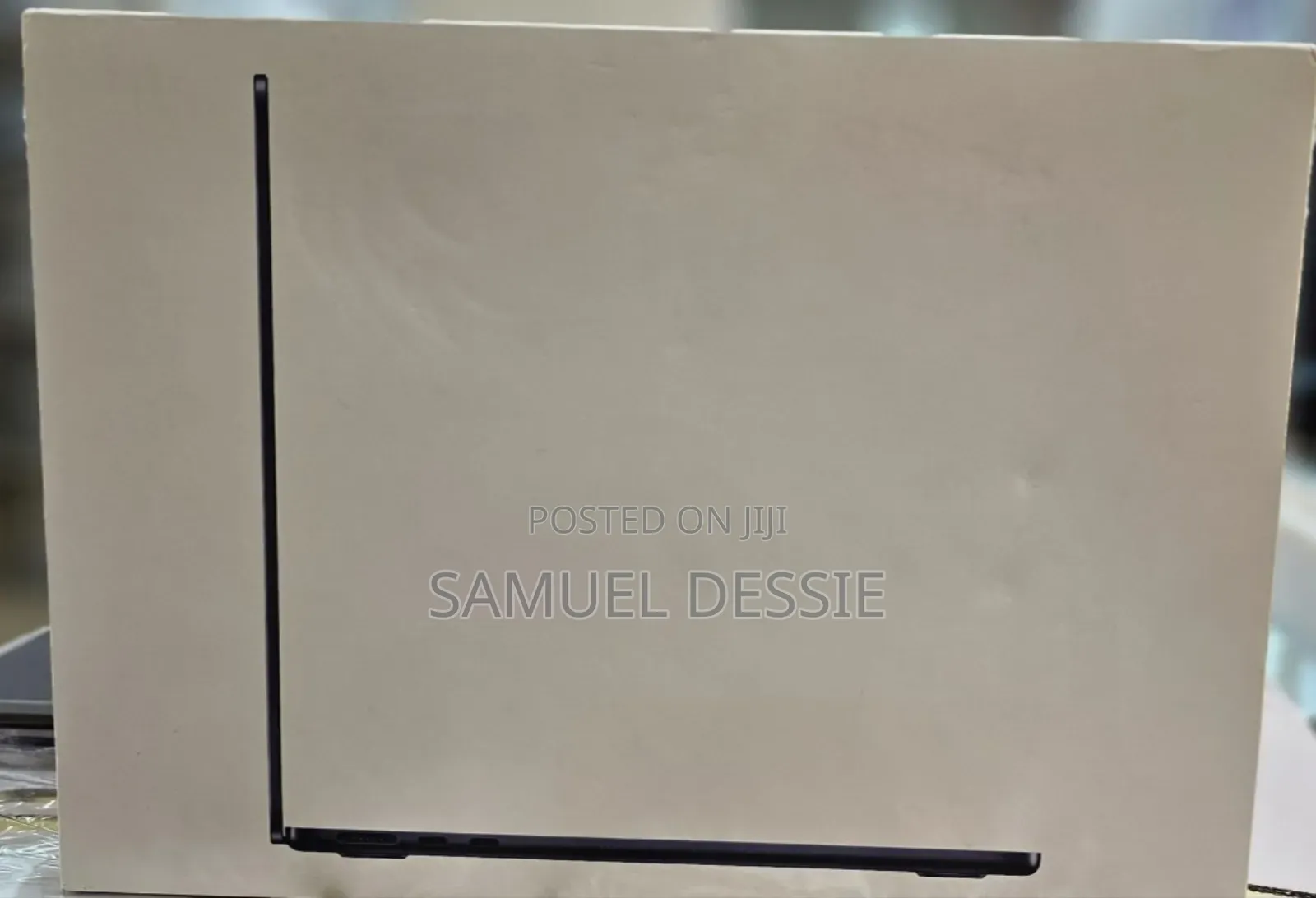 New Laptop Apple MacBook Air 2022 M2 8GB Apple M2 SSD 256GB