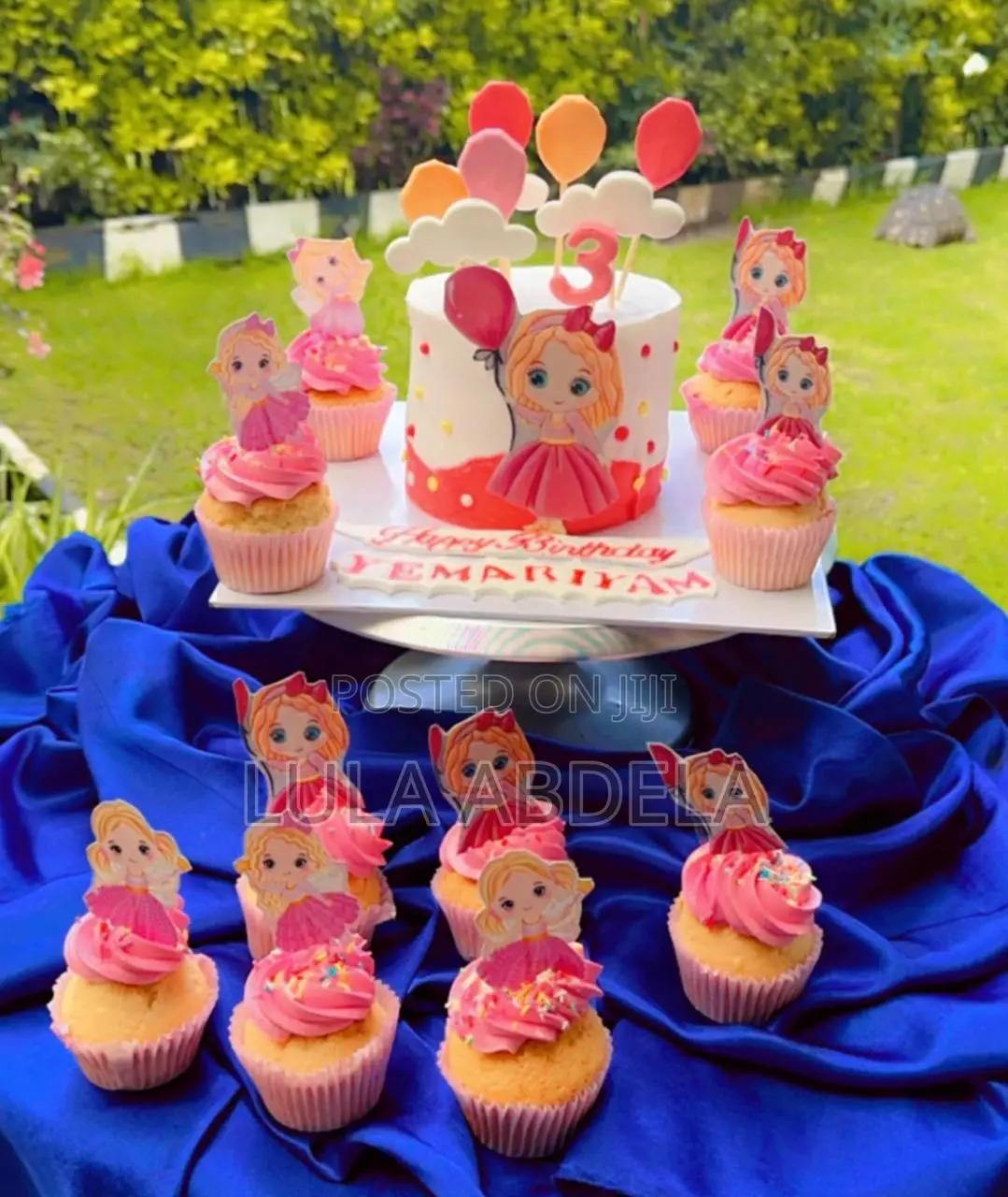 Cake Fresh and Tasty Flavors