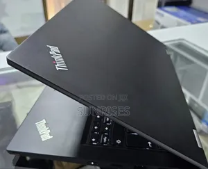 Photo - New Laptop Lenovo ThinkPad Yoga 16GB Intel Core I7 SSD 512GB