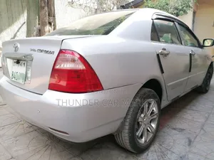 Toyota Corolla 2005 Gold