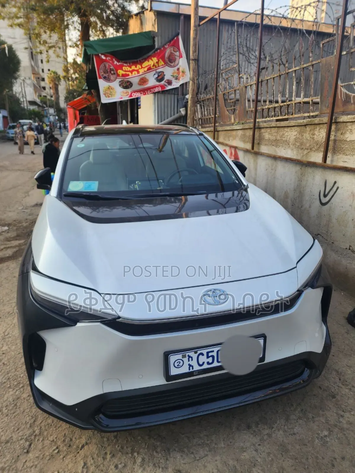 Toyota bZ4X 2023 White