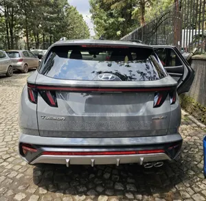 Hyundai Tucson 2022 Gray
