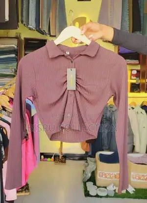 Photo - Women Crop Top