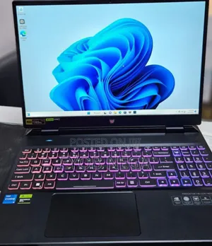 New Laptop Acer Predator Helios 300 16GB Intel Core I5 SSD 512GB