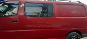 Toyota HiAce 1999 Red