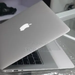 New Laptop Apple MacBook Air 2015 8GB Intel Core I5 SSD 256GB