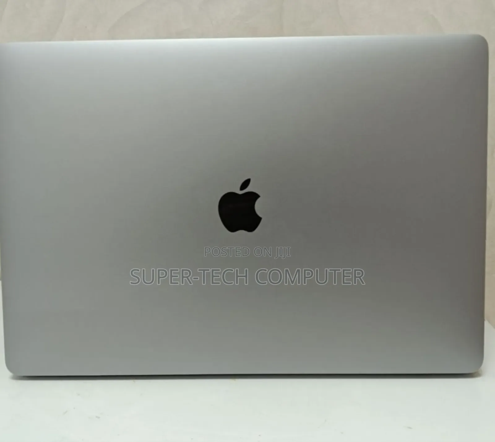 New Laptop Apple MacBook Pro 2017 16GB Intel Core I7 SSD 512GB