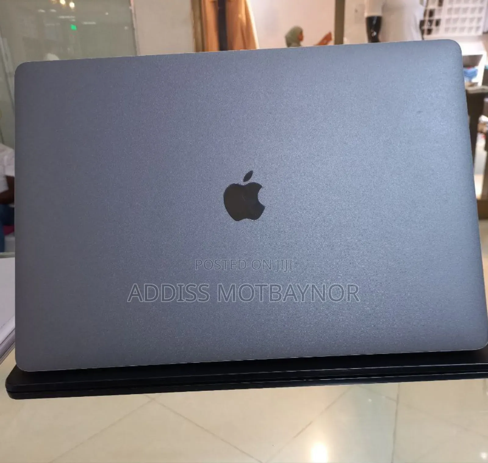 New Laptop Apple MacBook 2016 16GB Intel Core I7 SSD 512GB