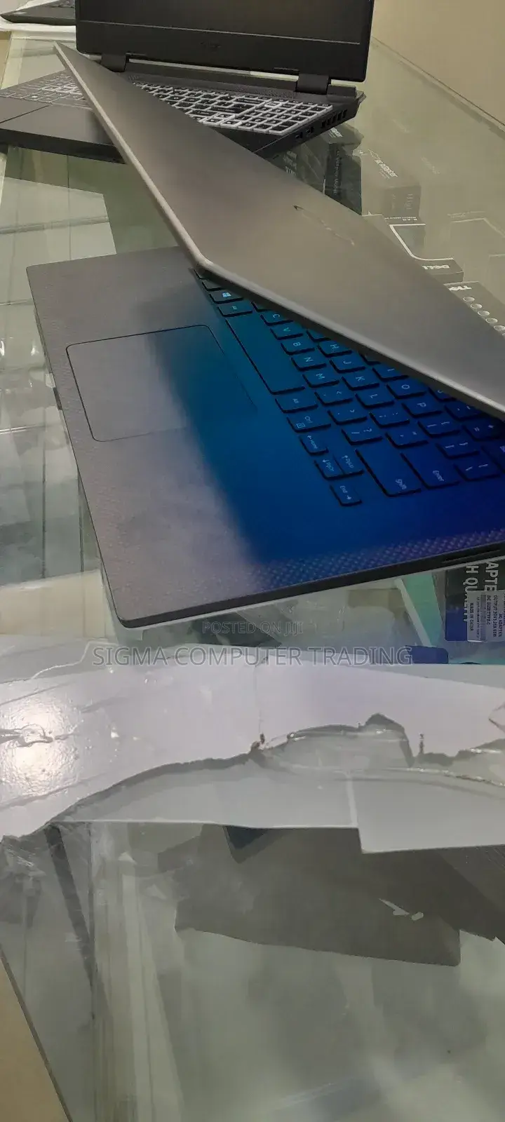 New Laptop Dell Precision 5540 16GB Intel Core I7 SSD 512GB