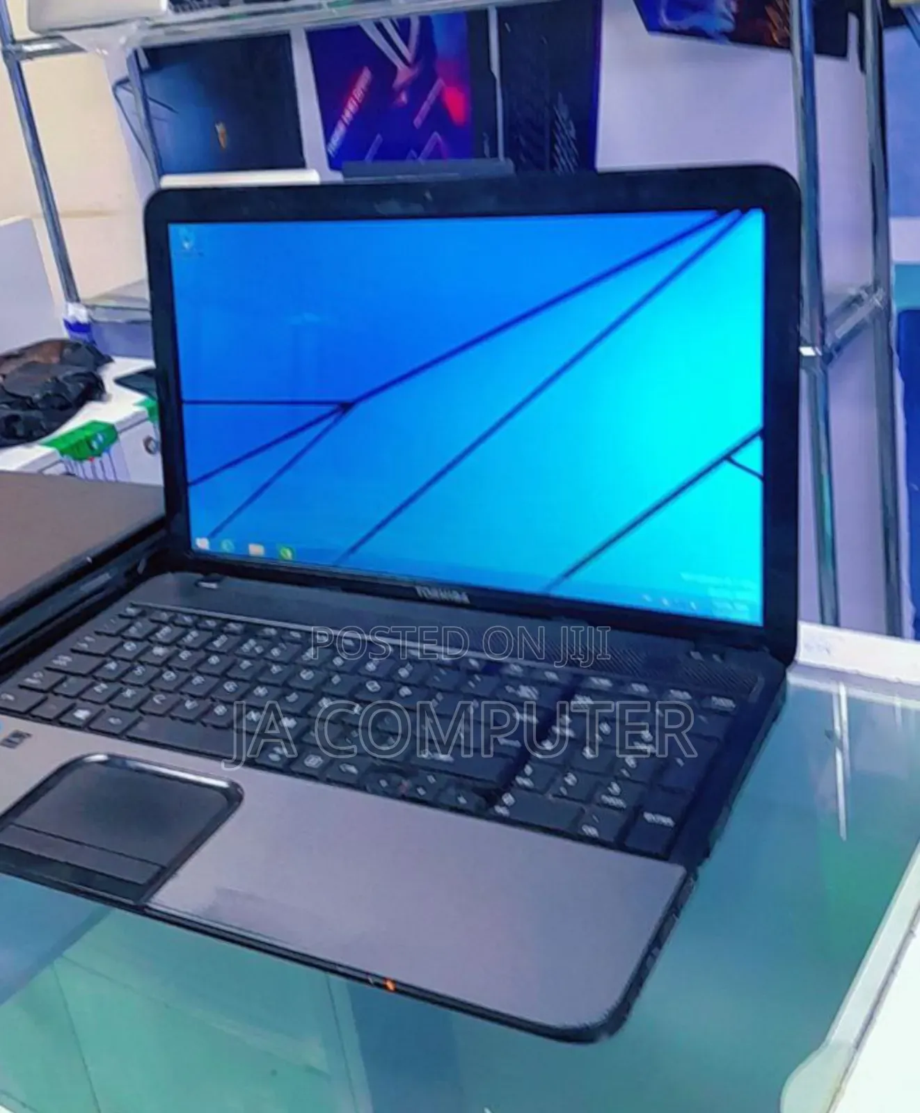 New Laptop Toshiba Satellite C55 4GB Intel Core I3 HDD 500GB