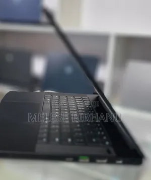 New Laptop Razer Blade 16GB Intel Core I7 SSD 512GB