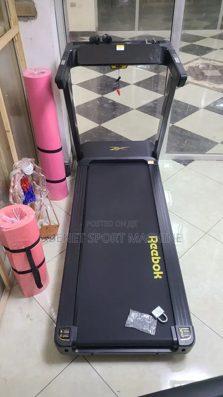 የ21ክፋለ ዘመን የreebok ድርጅት ምርት የሆነው Reebok Floatride የመሮጫ ማሽን