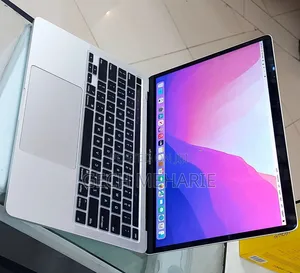 Photo - New Laptop Apple MacBook Air 2022 M2 8GB Apple M2 SSD 512GB