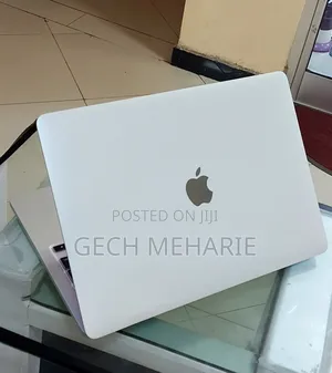 New Laptop Apple MacBook Air 2022 M2 8GB Apple M2 SSD 512GB