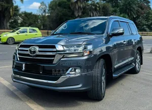 Toyota Land Cruiser 2013 Black