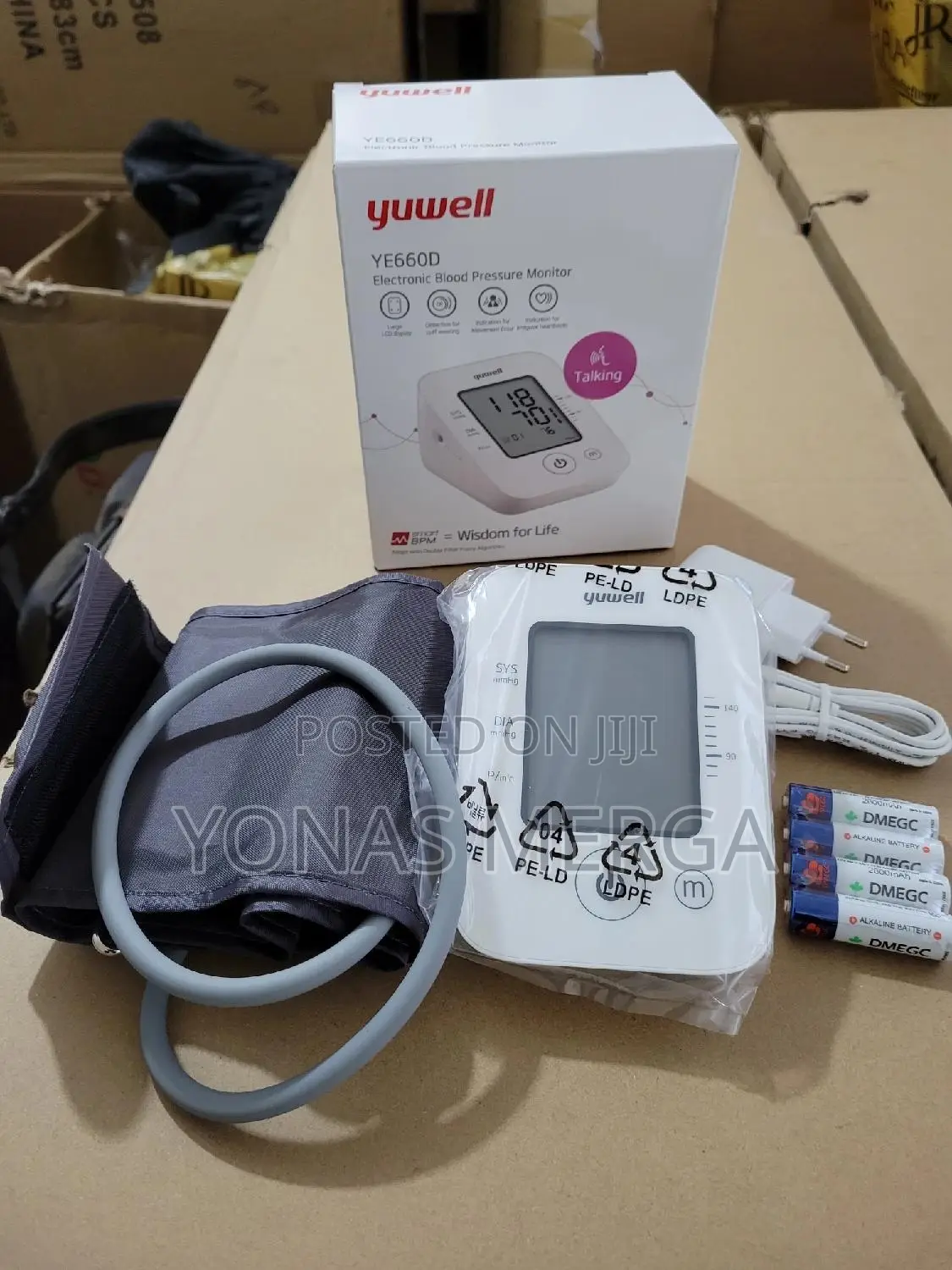Yuwell Blood Pressure Machine With Back Light Voice Y660D