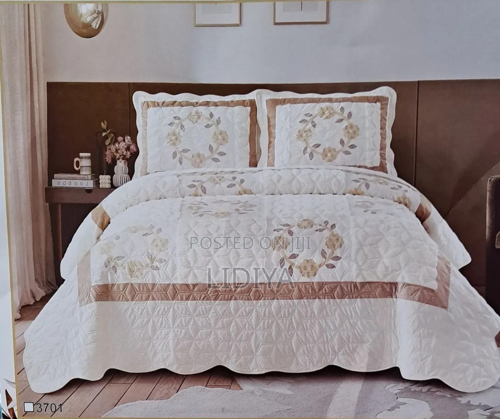 አልጋ ልብስ(Bed Spread)
