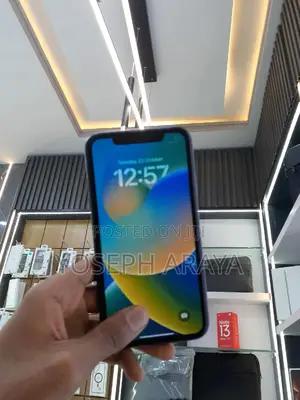 Apple iPhone 11 64 GB Black