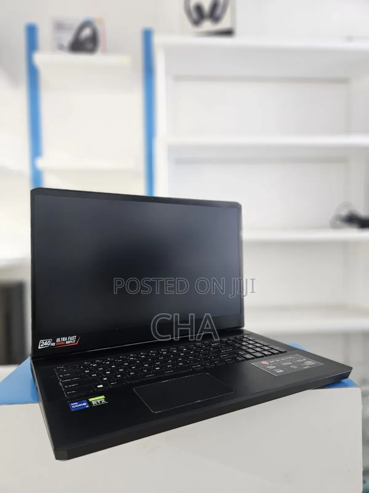 New Laptop MSI GP75 Leopard 32GB Intel Core I7 SSD 1T