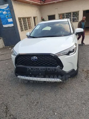 New Toyota Corolla Cross 2024 White