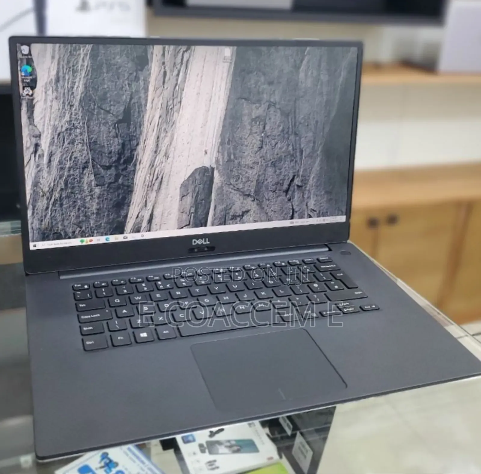 New Laptop Dell 16GB Intel Core I9 SSD 512GB