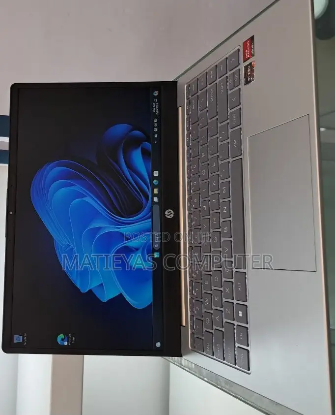 New Laptop HP Stream Notebook 8GB AMD Ryzen 5 SSD 512GB