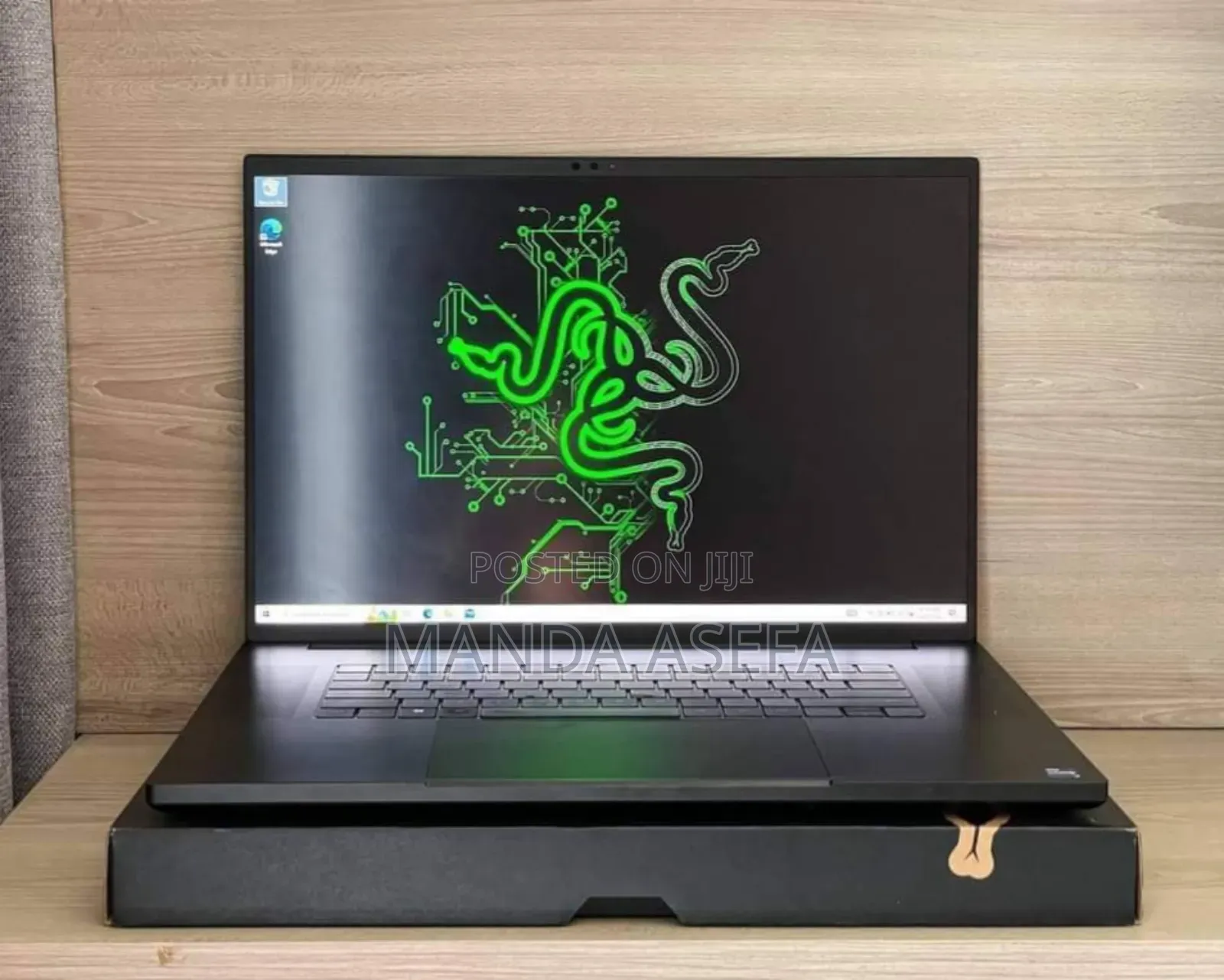 New Laptop Razer Blade 32GB Intel Core I9 SSD 2T