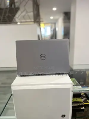 New Laptop Dell Latitude 5530 16GB Intel Core I5 SSD 512GB