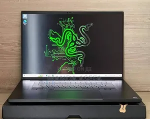 New Laptop Razer Blade 32GB Intel Core I9 SSD 2T