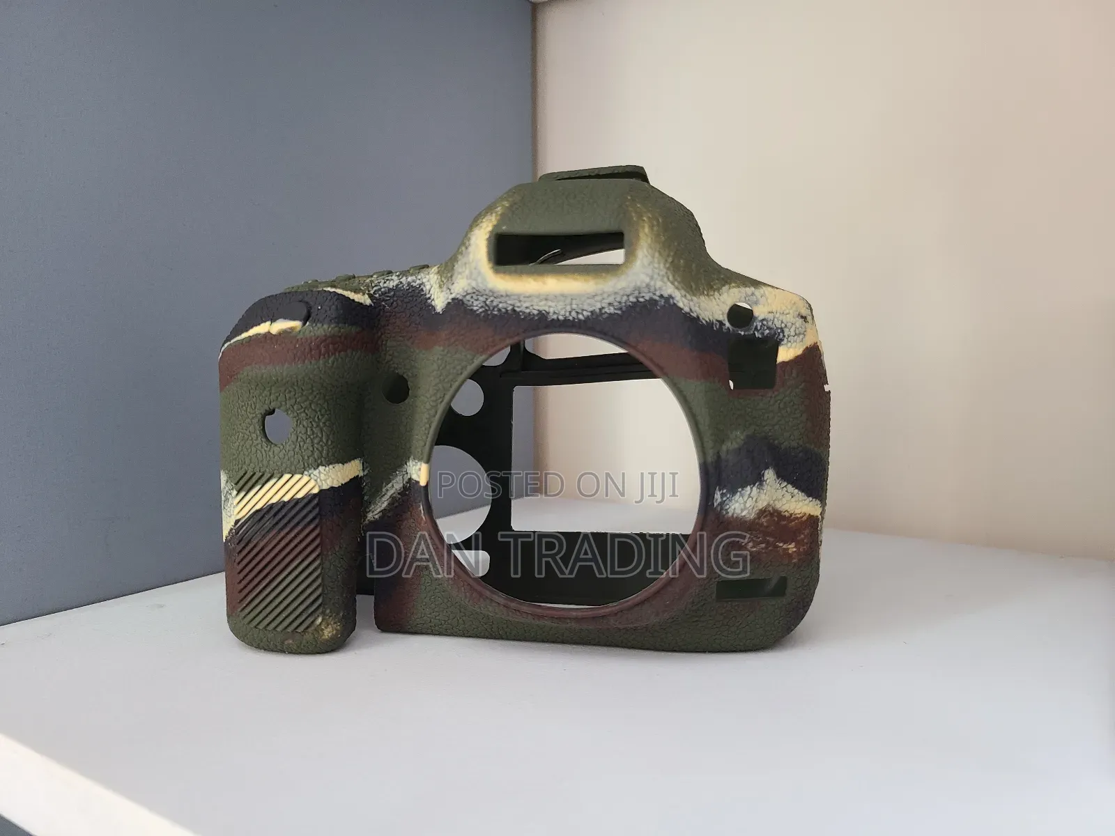 Canon Mark Iv Body Safety Cover(Silcon)