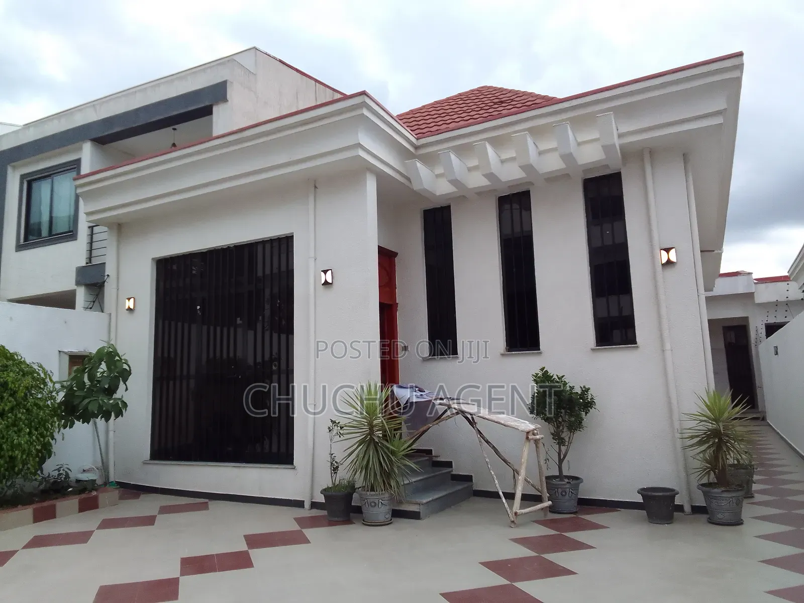 3bdrm House in Bole for sale