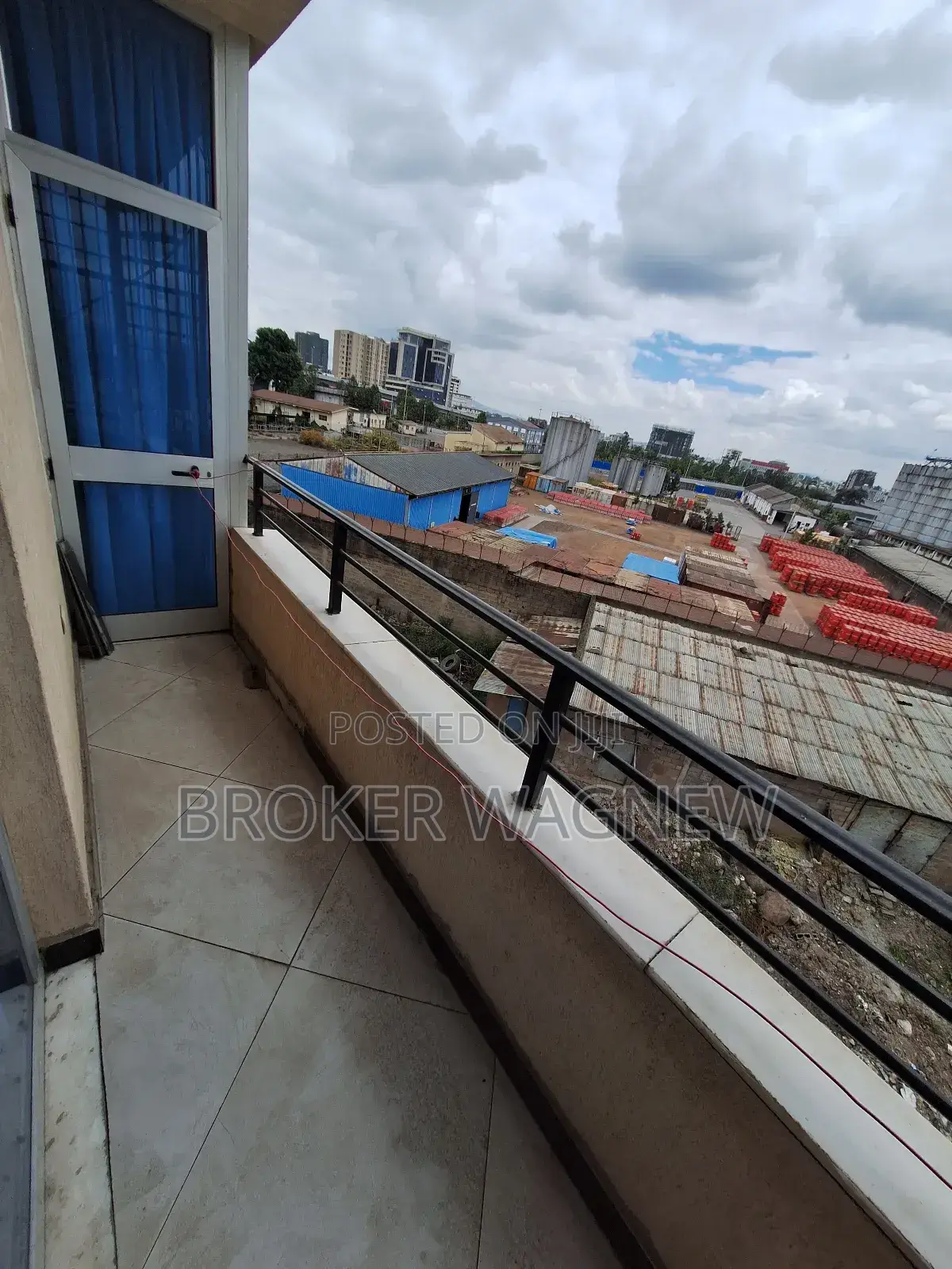 Furnished 3bdrm Apartment in Kirkos for rent