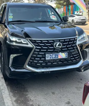 Photo - Lexus LX 570 2010 Black